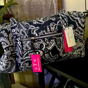 Vera Bradley medium duffel bag